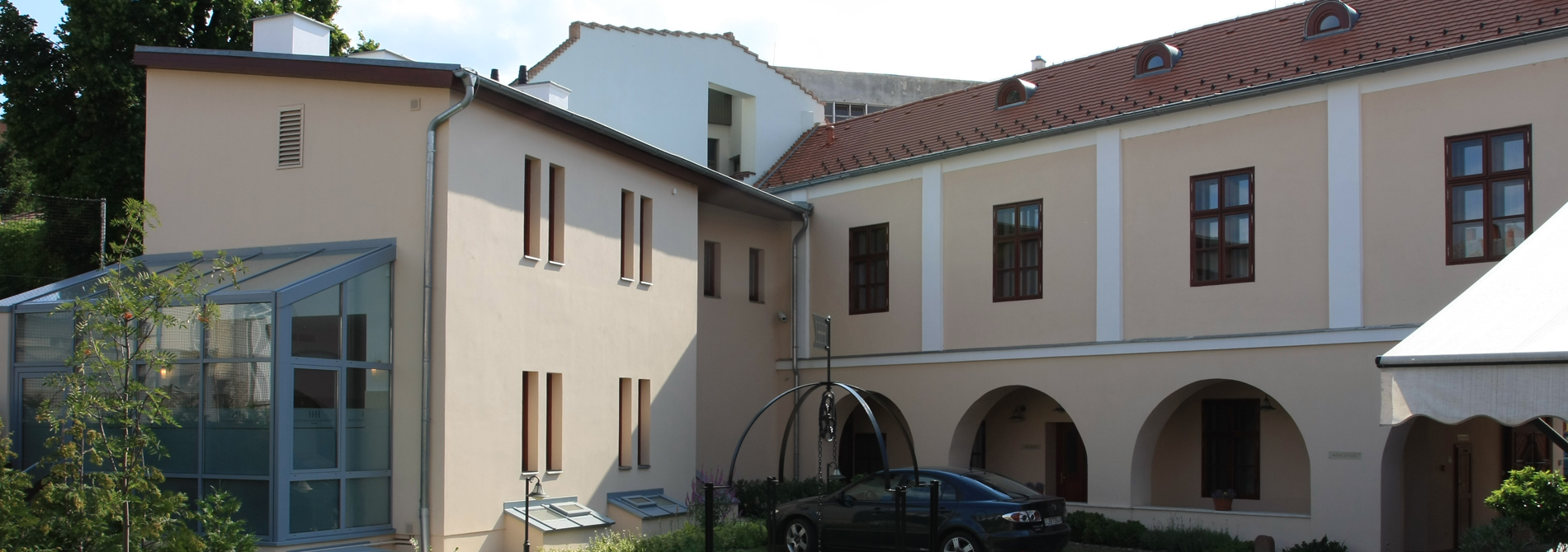 <h2>Hotel Historia, Mađarska</h2><p></p>
